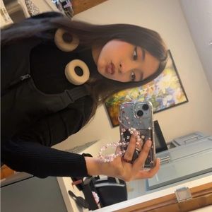 Meet your Posher, Valeria